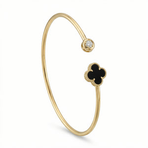 กำไลข้อมือโคลเวอร์ประดับหินแบล็กโอนิกซ์และเพชร ทองคำแท้ (Clover Bracelet Decorated With Black Onyx Stones And Diamonds, Solid Gold.)