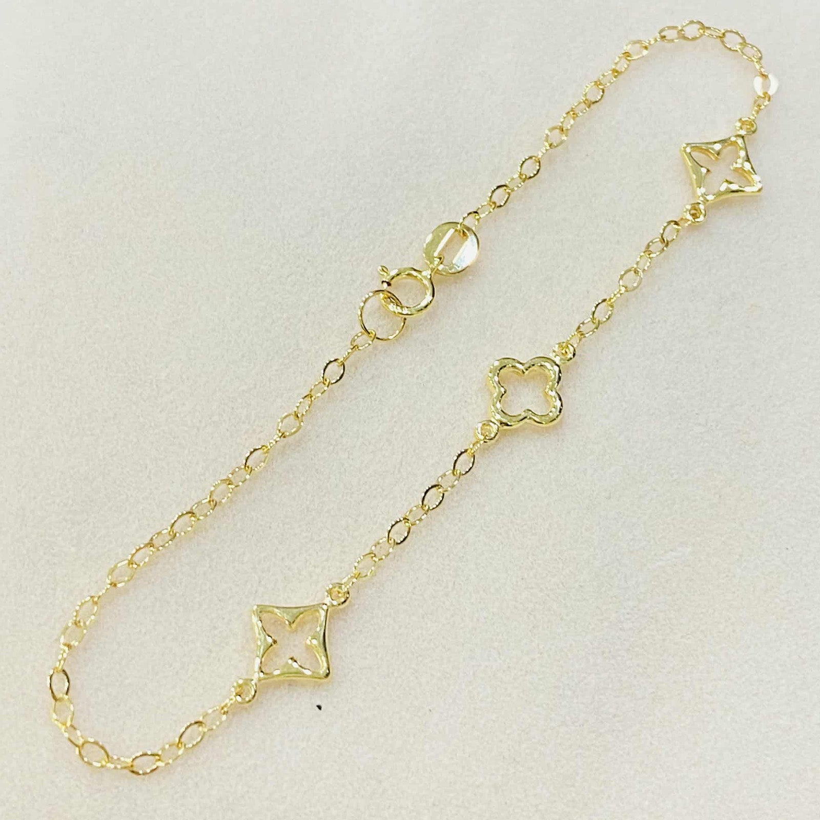 สร้อยข้อมือทองคำแท้ ITALY 9K Yellow Gold รุ่น Hot Deal H004