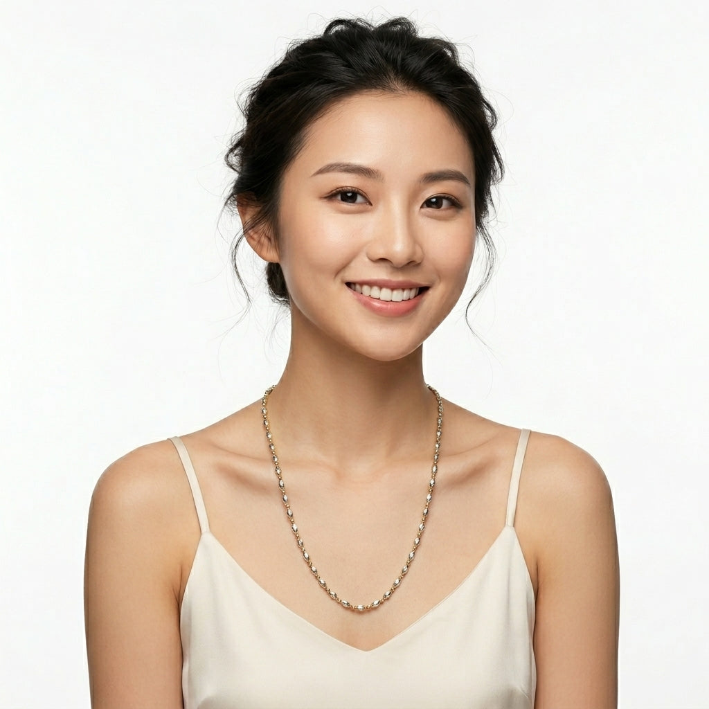 สร้อยคอสองกษัตริย์ประดับลายกระบอกสลับทอง