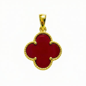 จี้ทองคำประดับคาร์เนเลียน ดีไซน์ใบโคลเวอร์ (Gold Pendant With Carnelian )